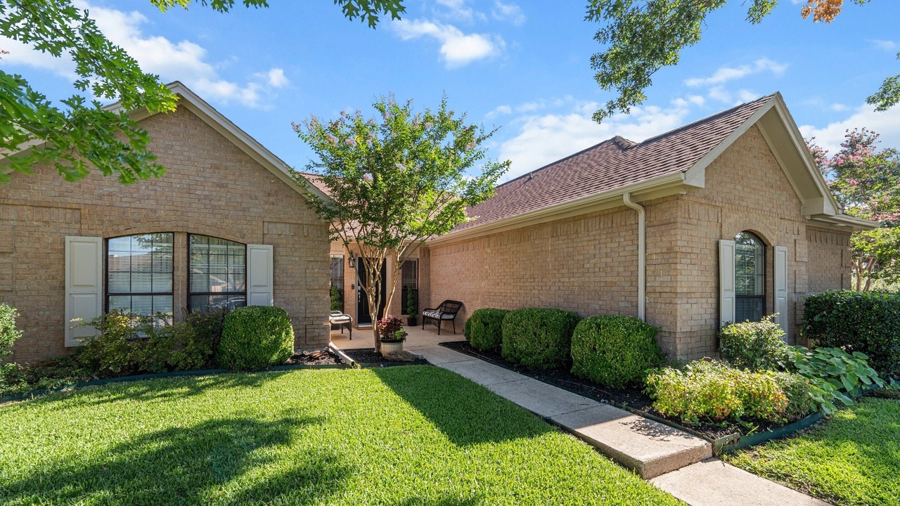 Photo of Outdoor in Northeast Carrollton