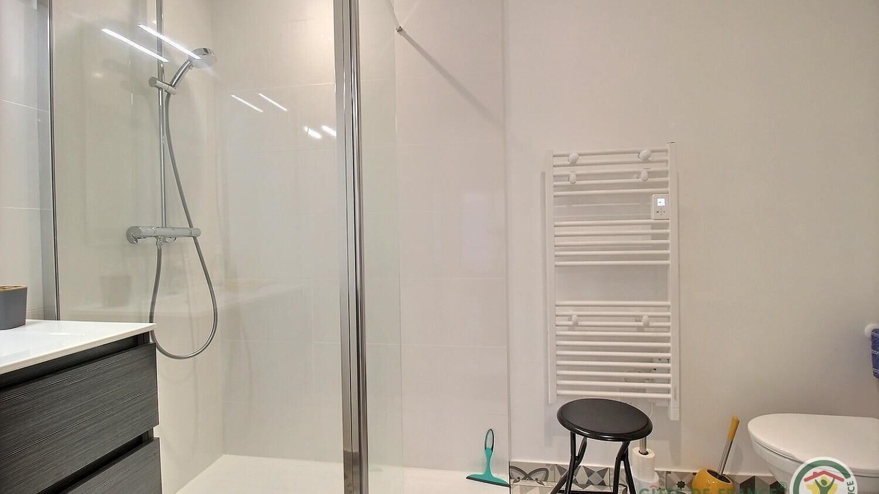 Photo of Bathroom in Brehand