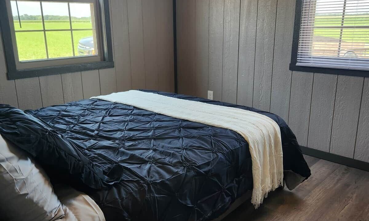Photo of Others in Sullivan