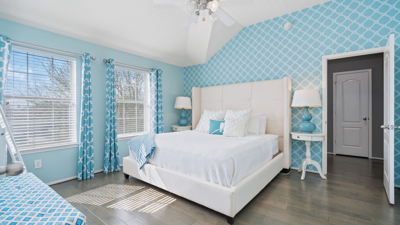 Photo of Bedroom in Pearland
