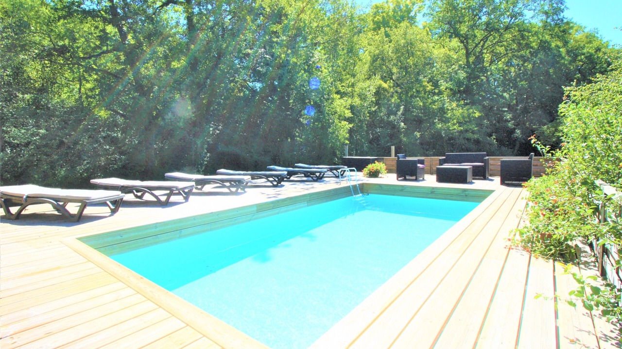 Photo of Outdoor in Loze