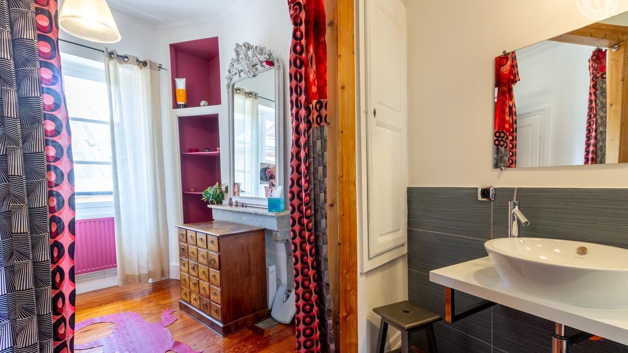 Photo of Bathroom in Chambery