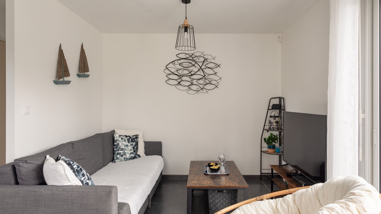 Photo of Livingroom in Plevenon