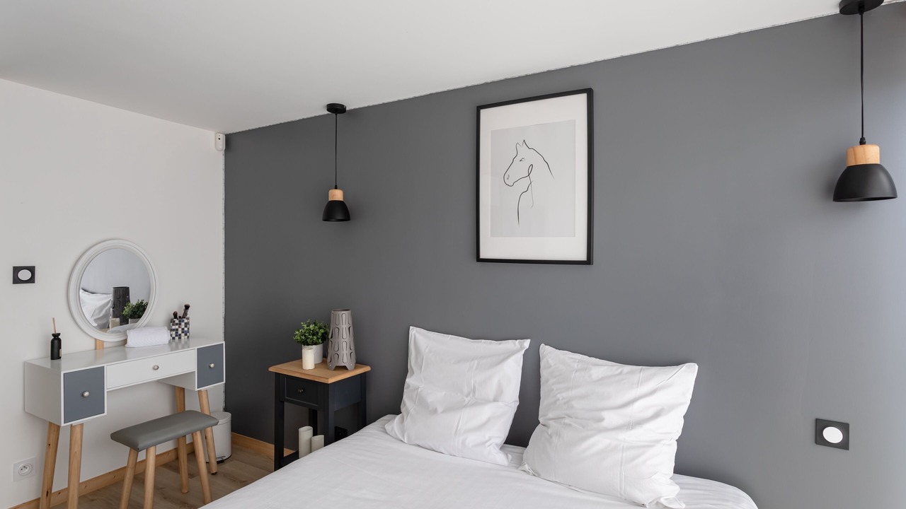 Photo of Bedroom in Plevenon