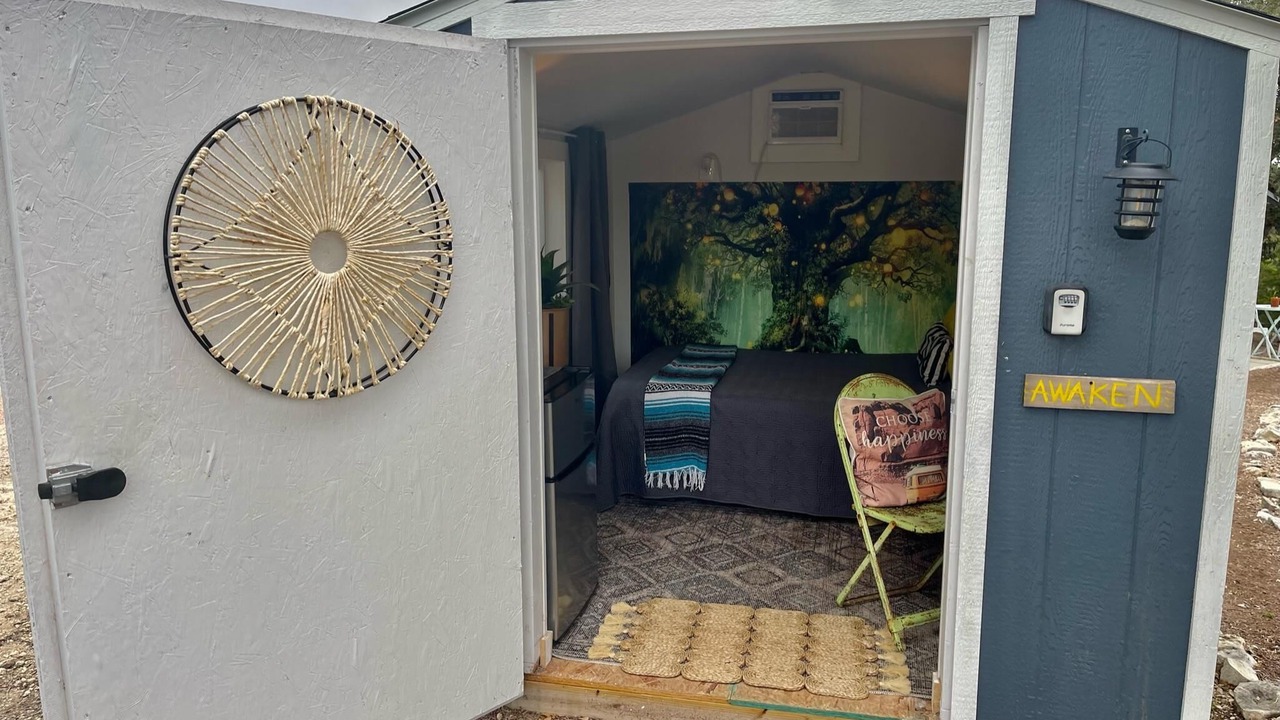 Photo of Bedroom in Dripping Springs