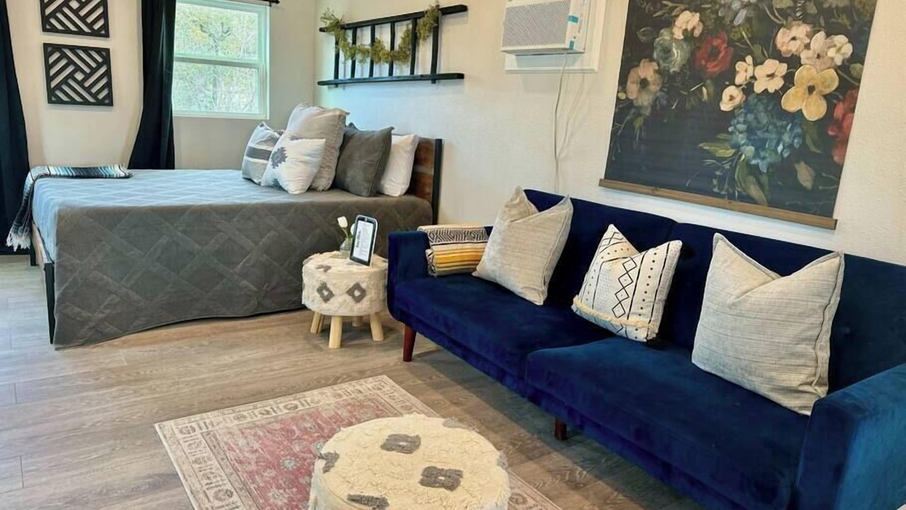 Photo of Bedroom in Dripping Springs
