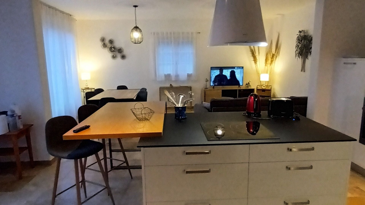 Photo of Others in Lanquais