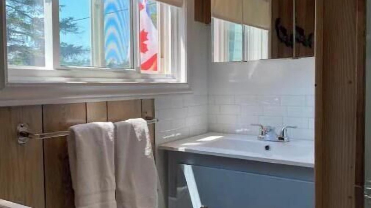 Photo of Bathroom in Port Howe