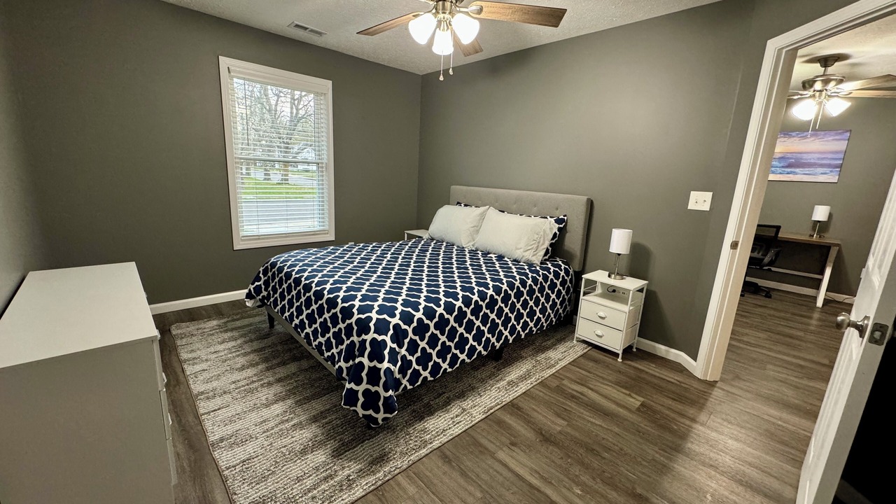 Photo of Bedroom in Madisonville