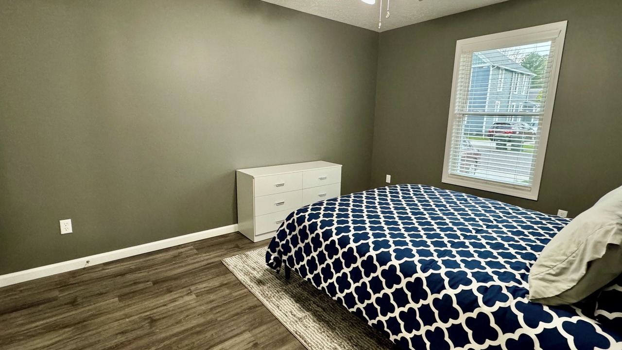 Photo of Bedroom in Madisonville