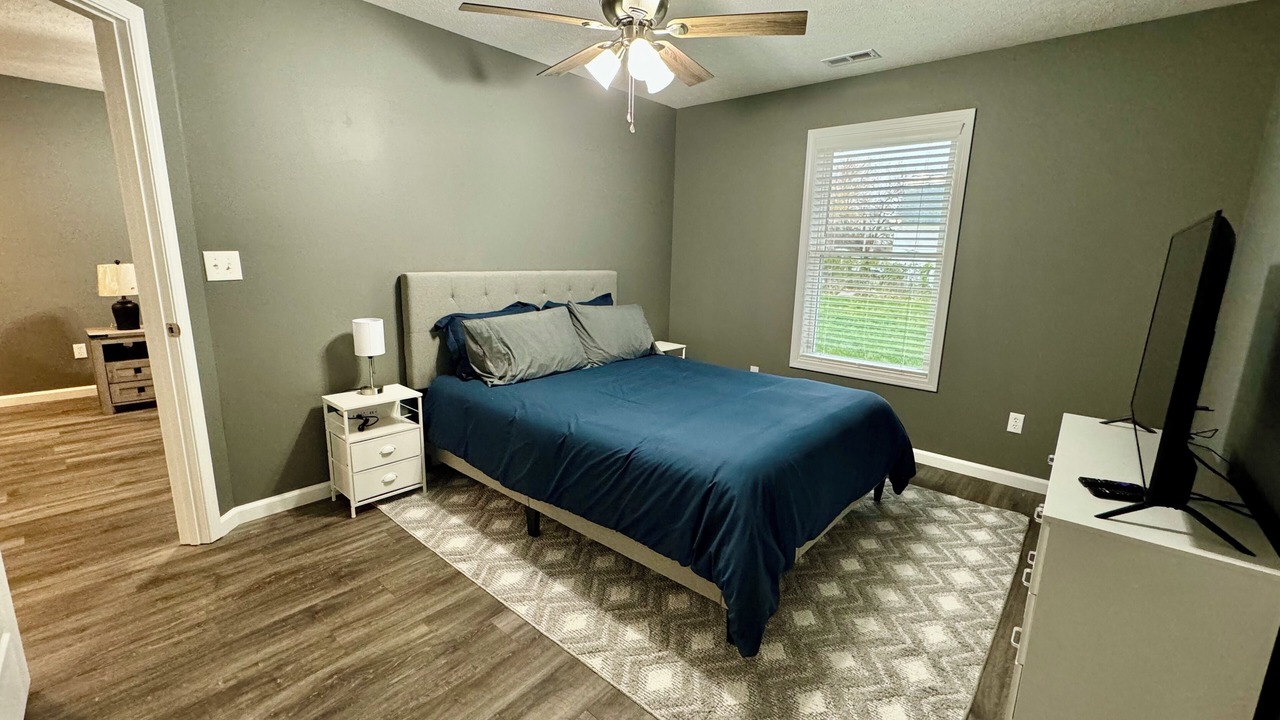 Photo of Bedroom in Madisonville