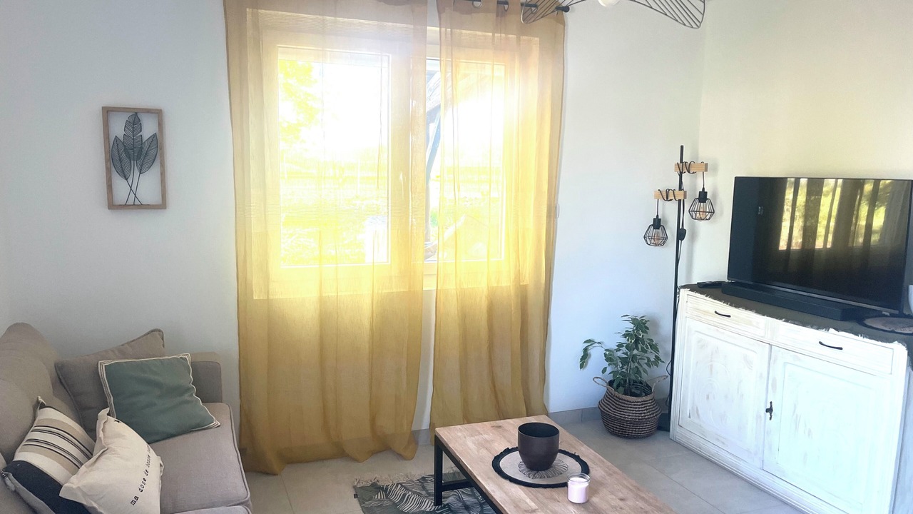 Photo of Livingroom in Merville