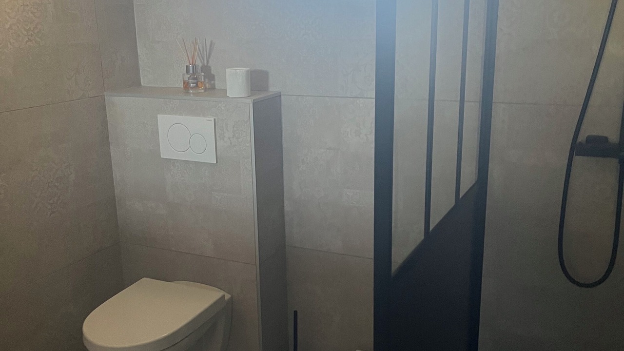 Photo of Bathroom in Merville