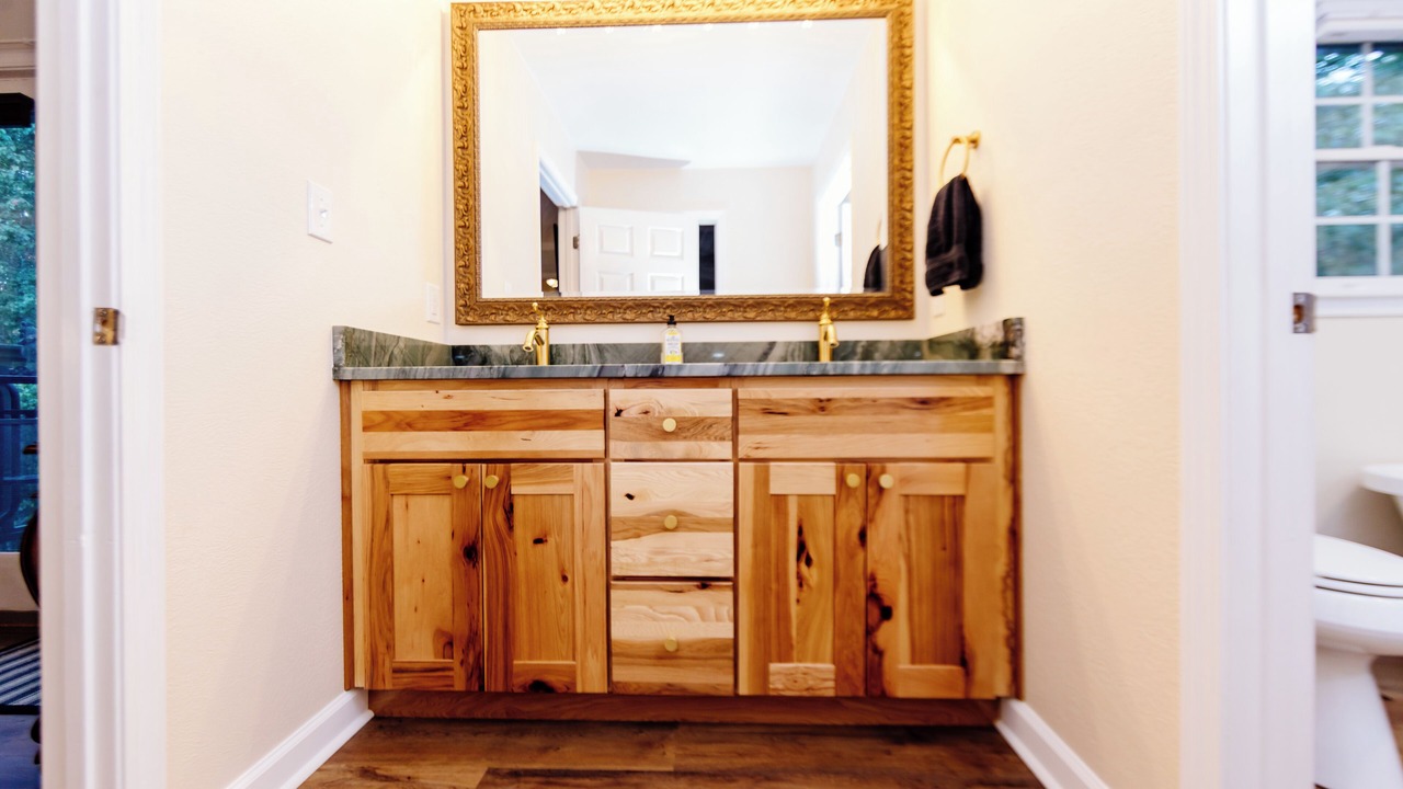 Photo of Bathroom in Greeneville