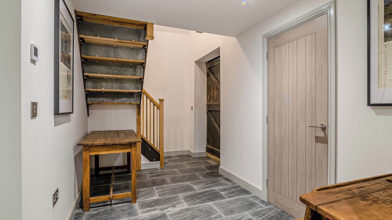 Photo of Others in Huntley