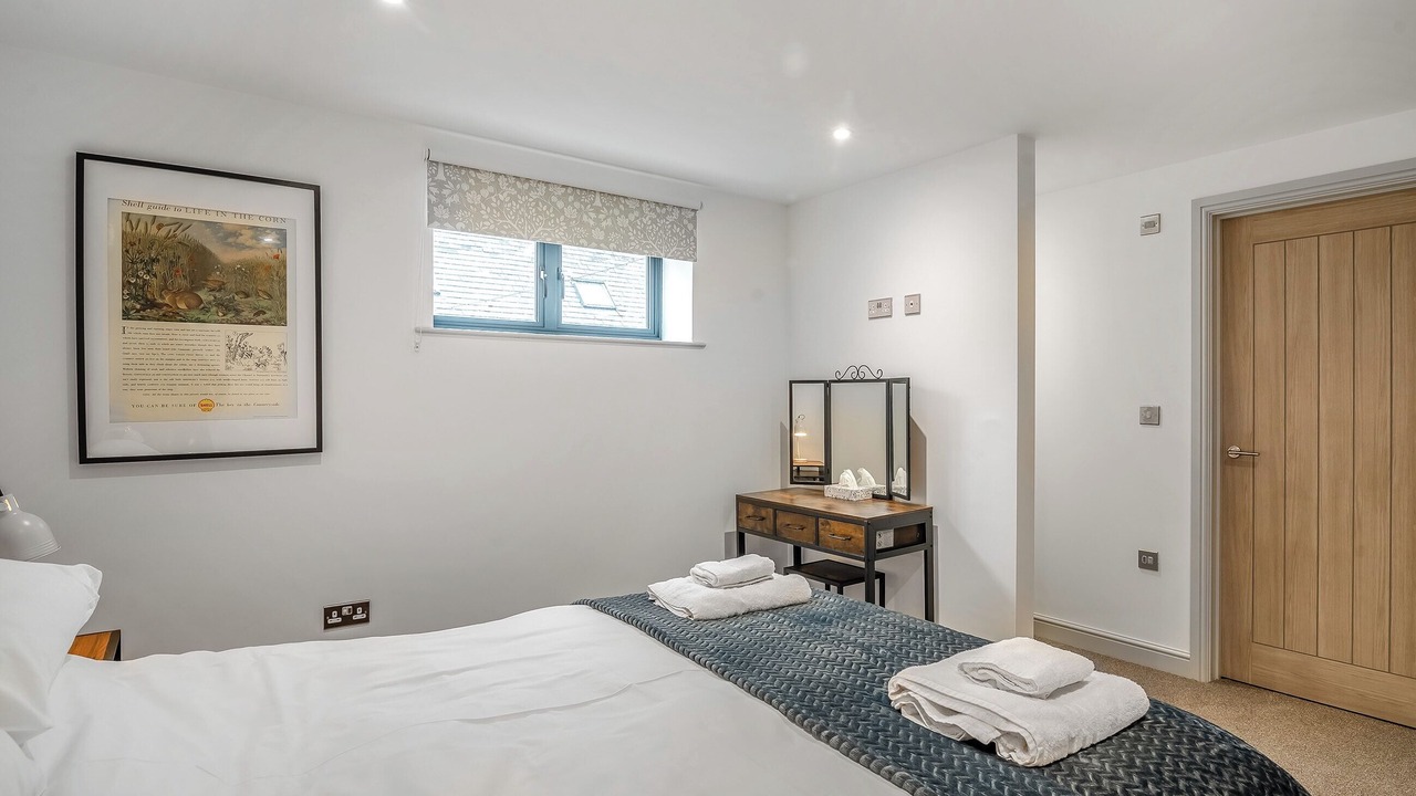 Photo of Others in Huntley