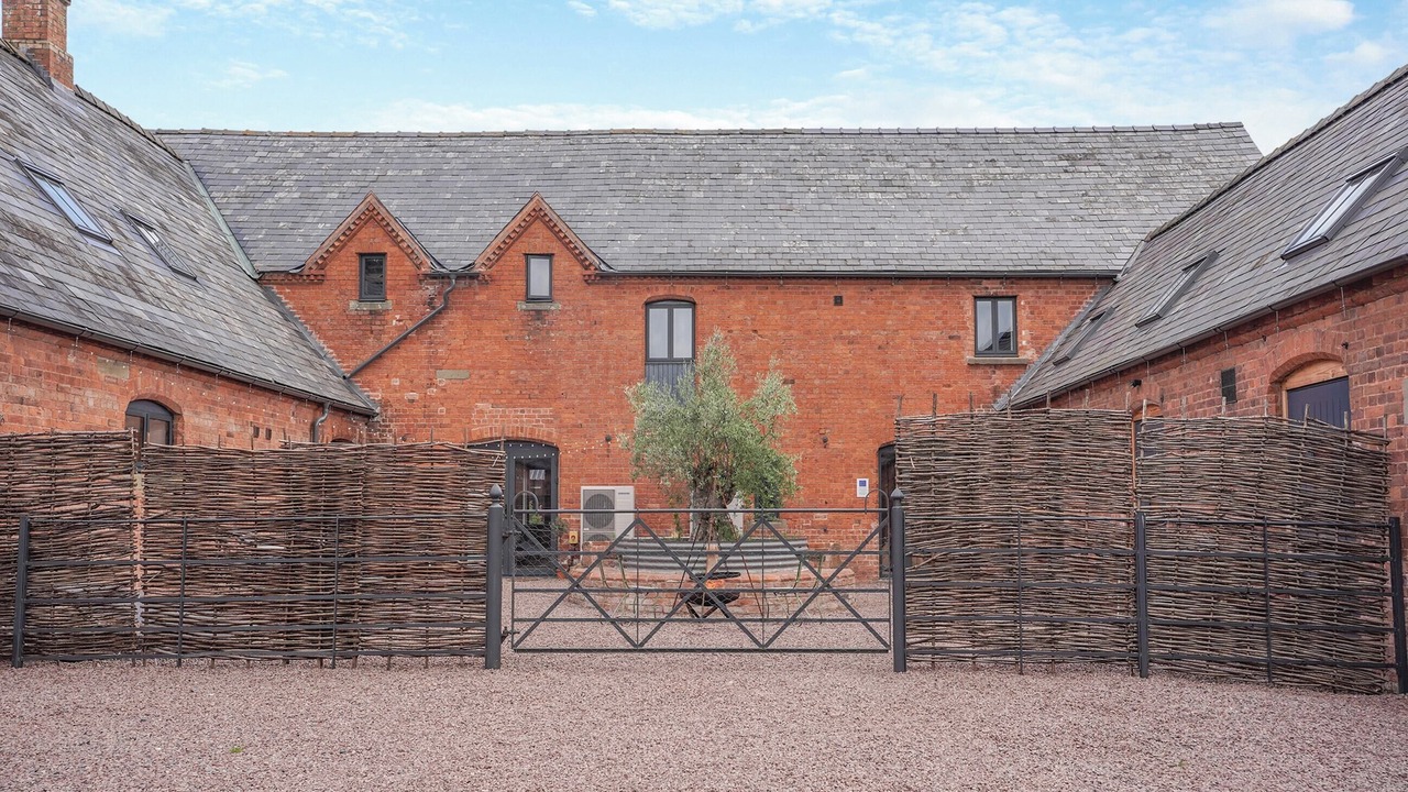 Photo of Outdoor in Huntley