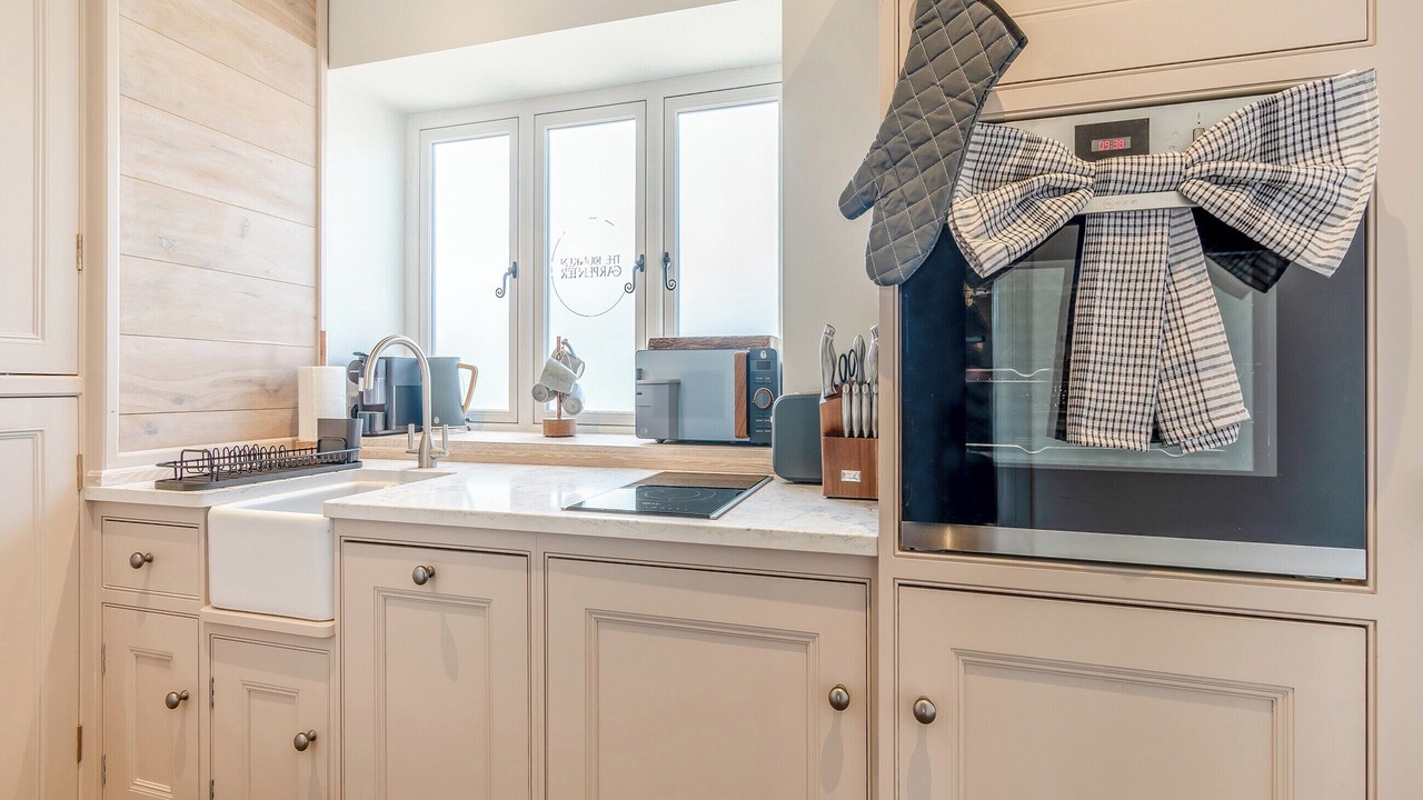 Photo of Others in Sneaton