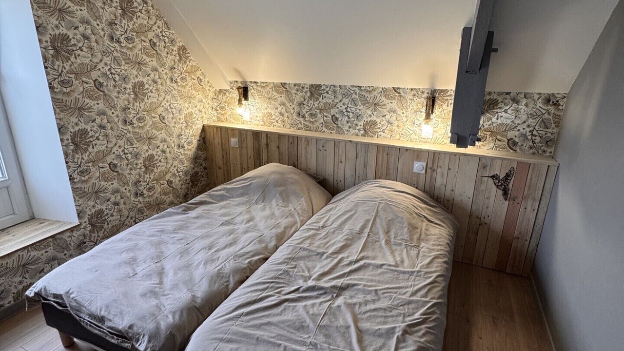 Photo of Bedroom in Fontenay-le-Pesnel