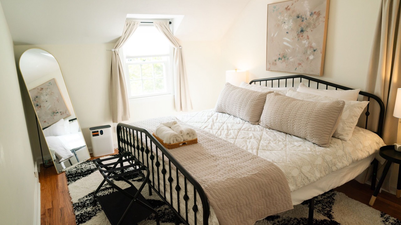 Photo of Bedroom in Eastside