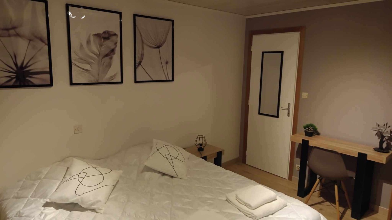 Photo of Bedroom in Maubert-Fontaine