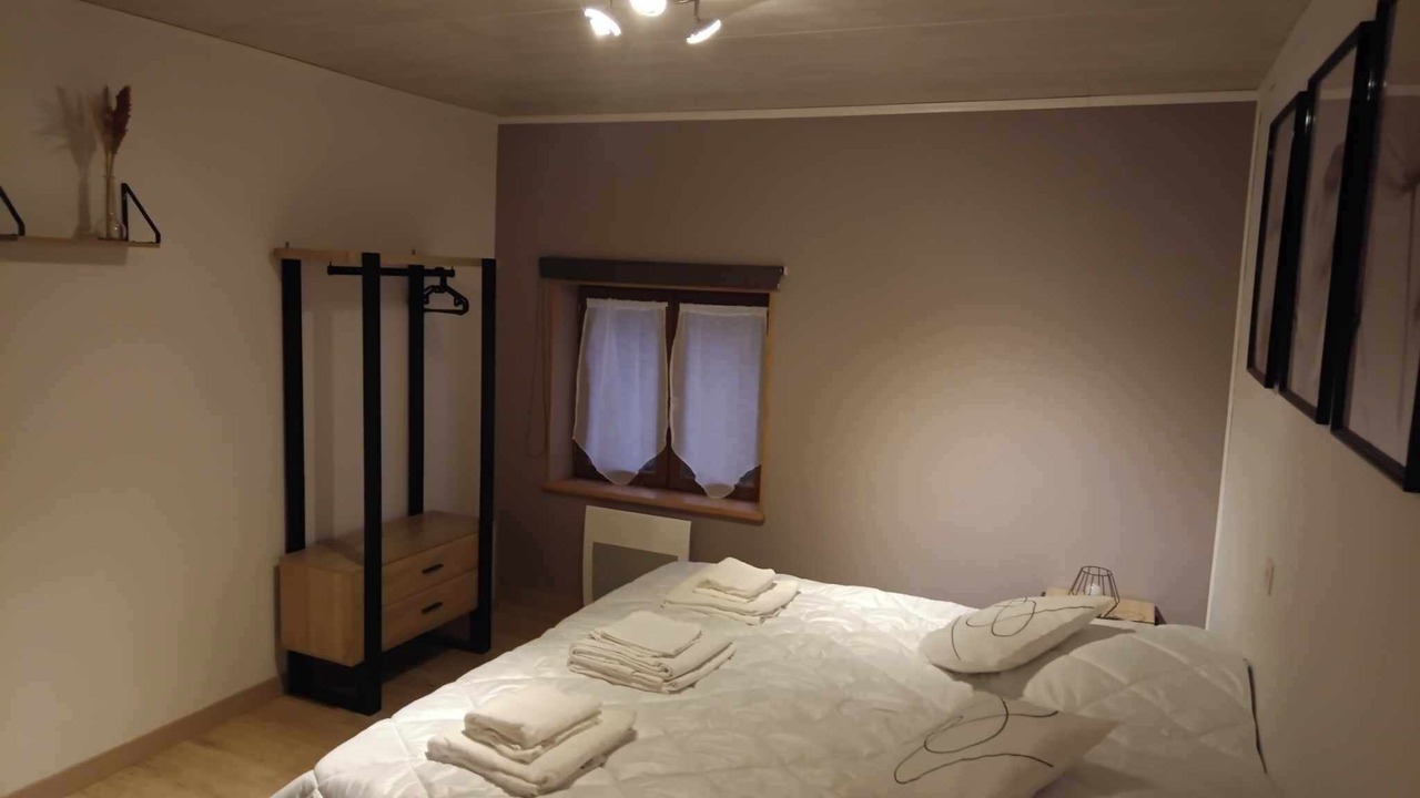 Photo of Bedroom in Maubert-Fontaine