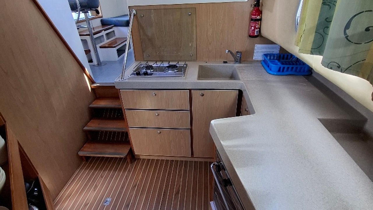 Photo of Kitchen in Chenille-Change