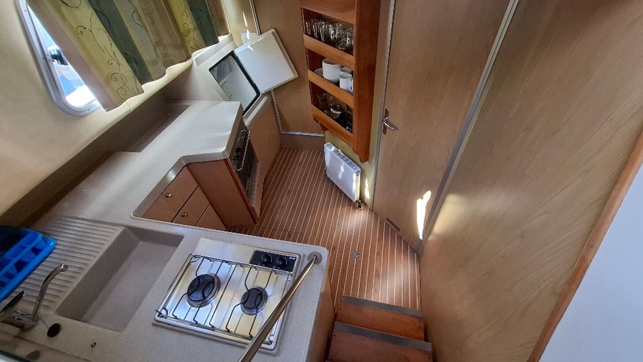 Photo of Kitchen in Chenille-Change