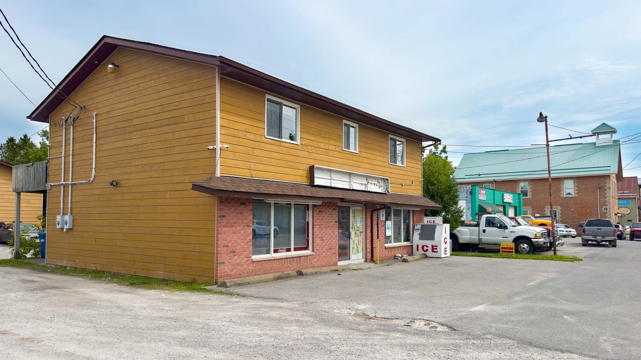 Photo of Others in Bobcaygeon