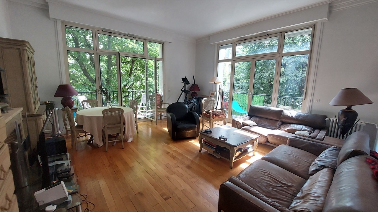 Photo of Livingroom in Puteaux
