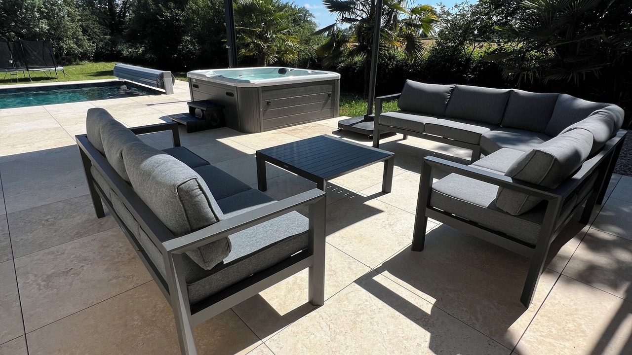 Photo of Patio Balcony in Roussennac