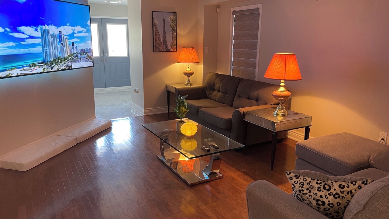 Photo of Livingroom in Whitby