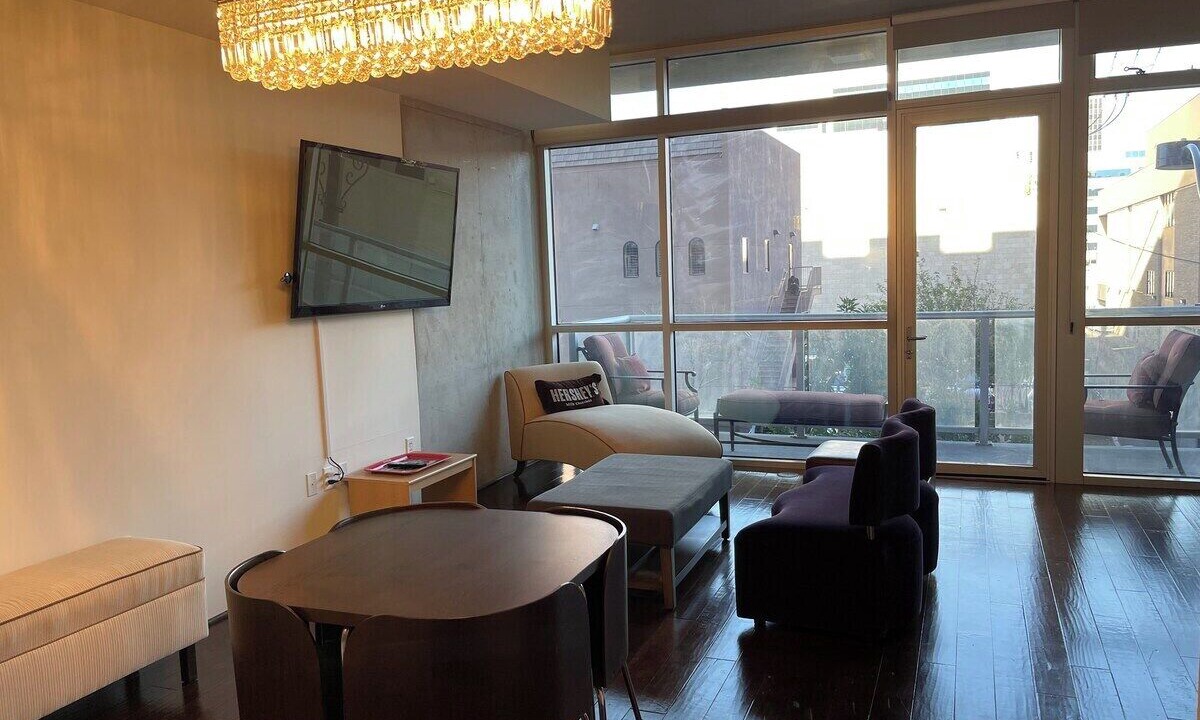 Photo of Livingroom in Downtown Las Vegas