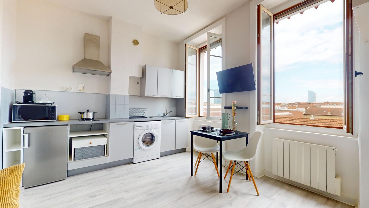 Photo of Kitchen in Republique - Tolstoi