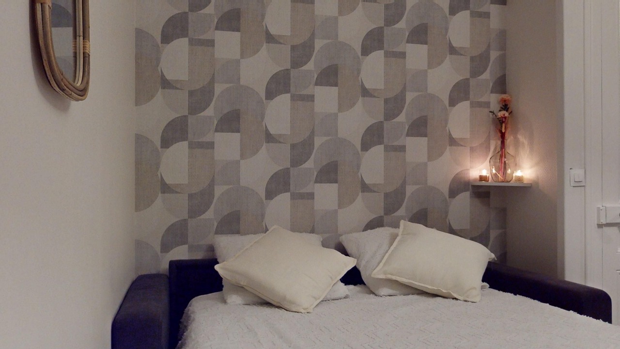 Photo of Bedroom in Republique - Tolstoi