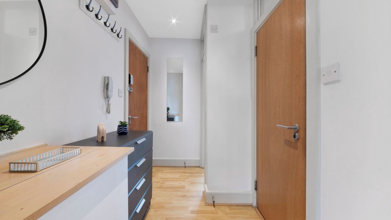 Photo of Others in Tollington