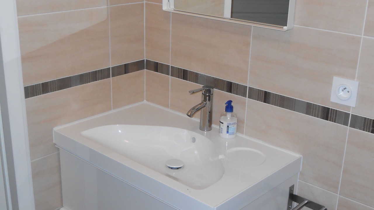 Photo of Bathroom in Roquetaillade