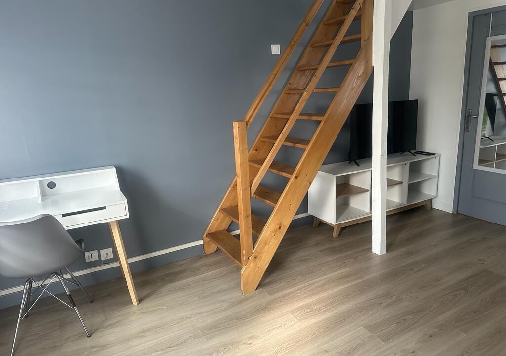 Photo of Others in Vauhallan