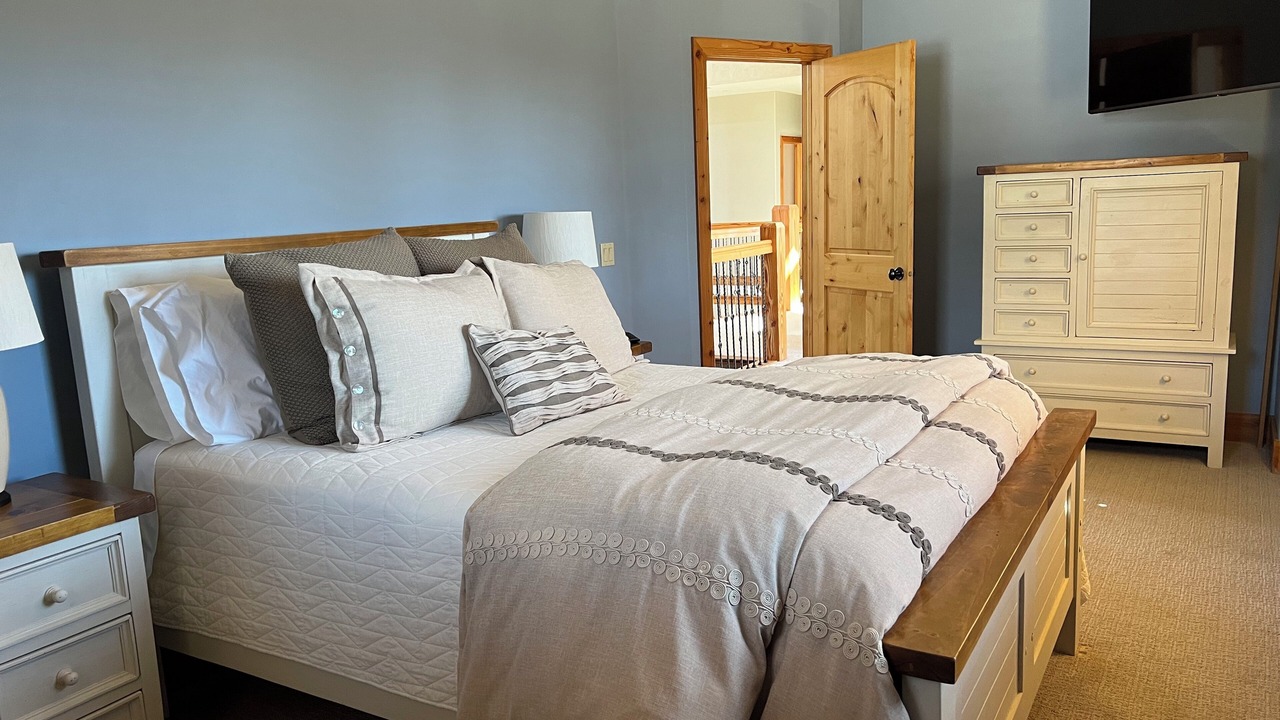 Photo of Bedroom in Mountain Green