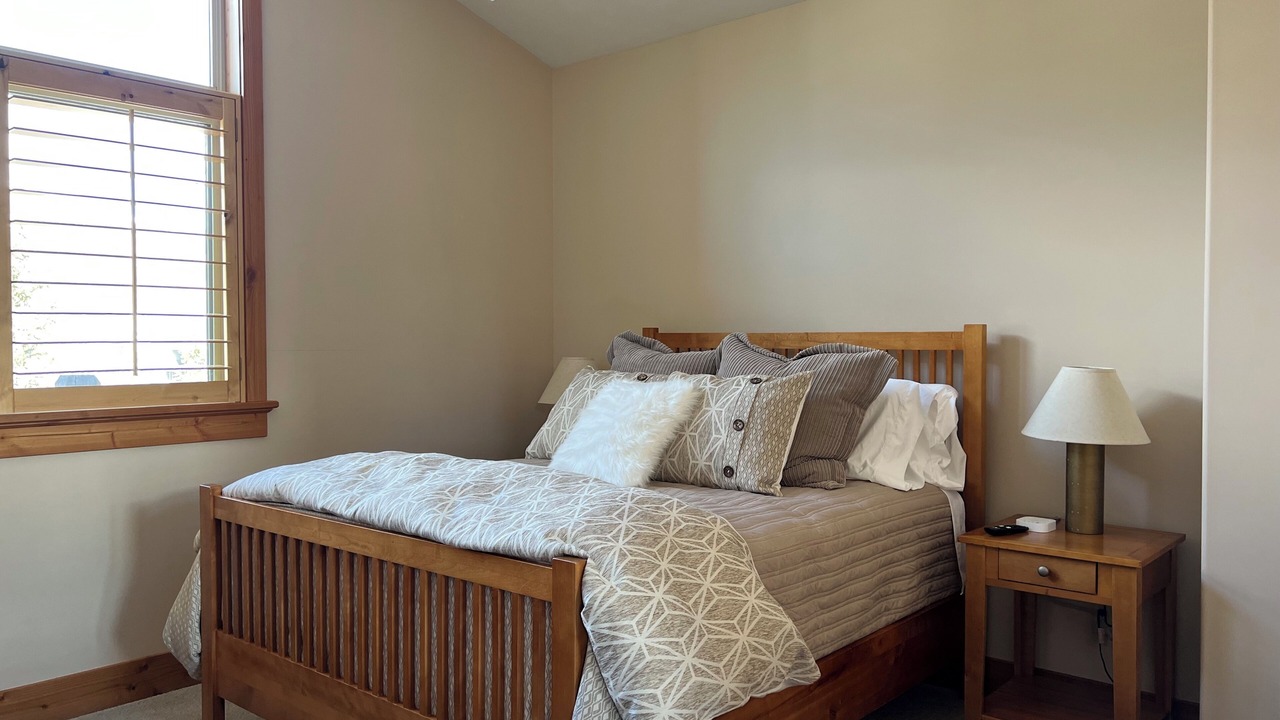 Photo of Bedroom in Mountain Green