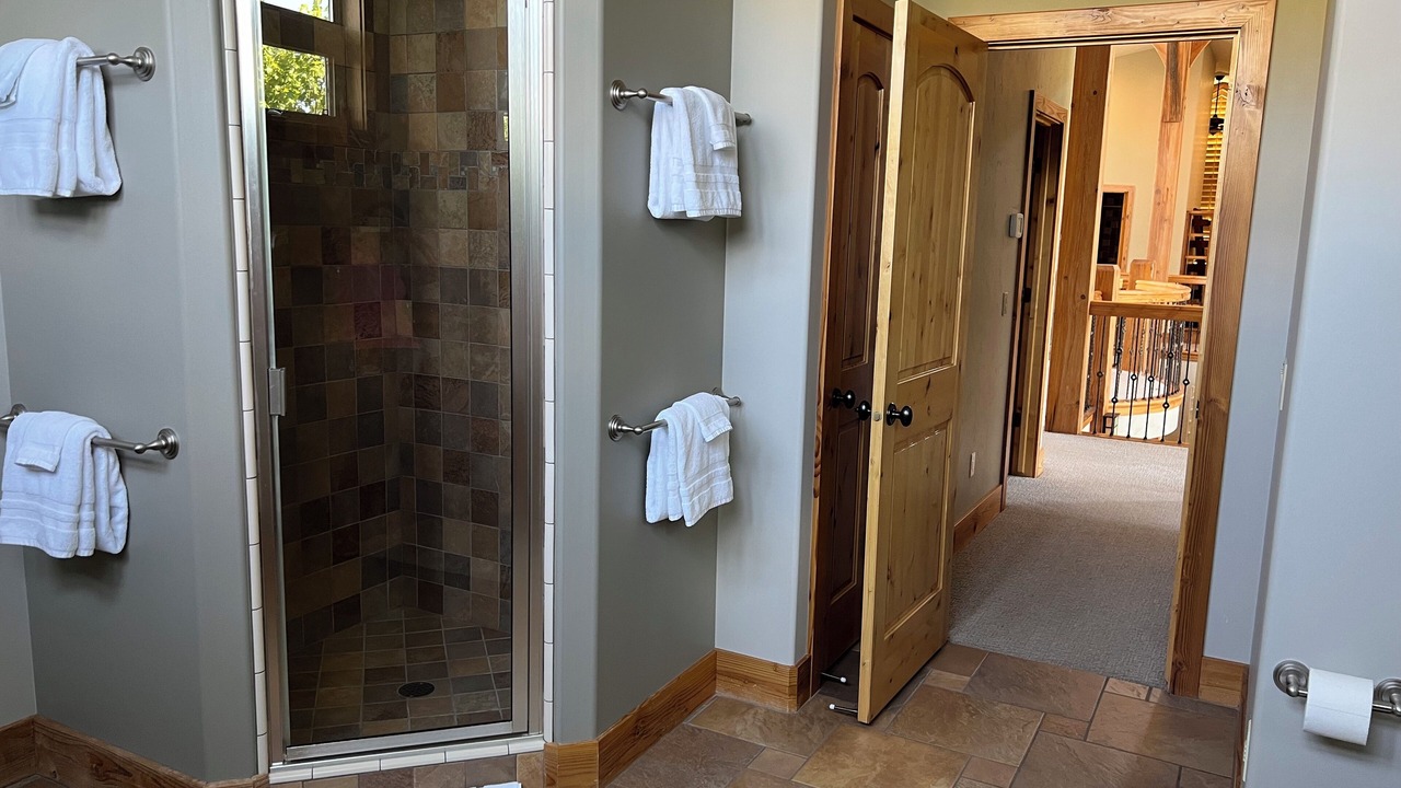 Photo of Bathroom in Mountain Green