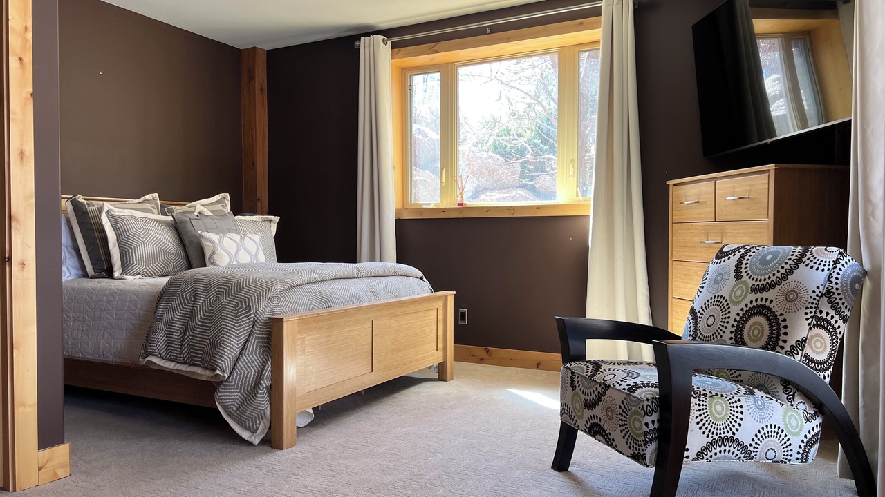 Photo of Bedroom in Mountain Green