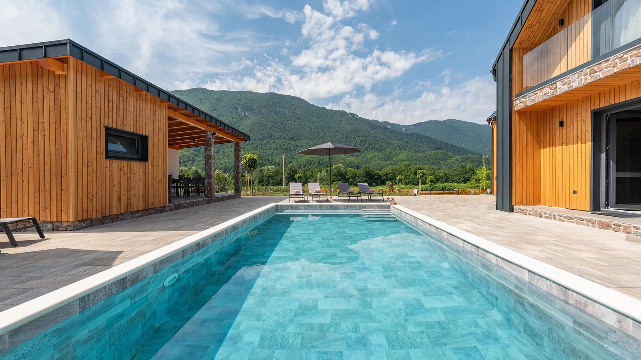 Photo of Outdoor in Brusane