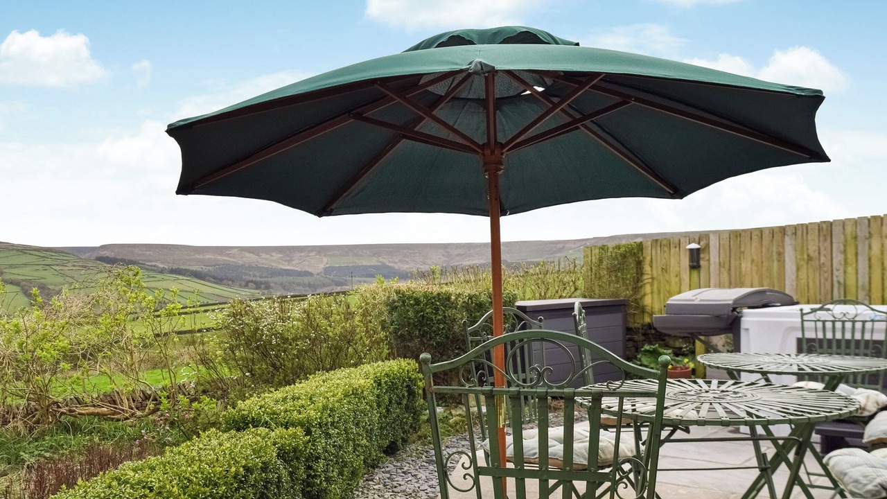 Photo of Others in Holmfirth