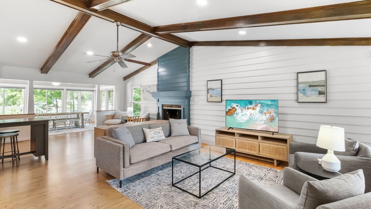 Photo of Livingroom in Myrick Estates