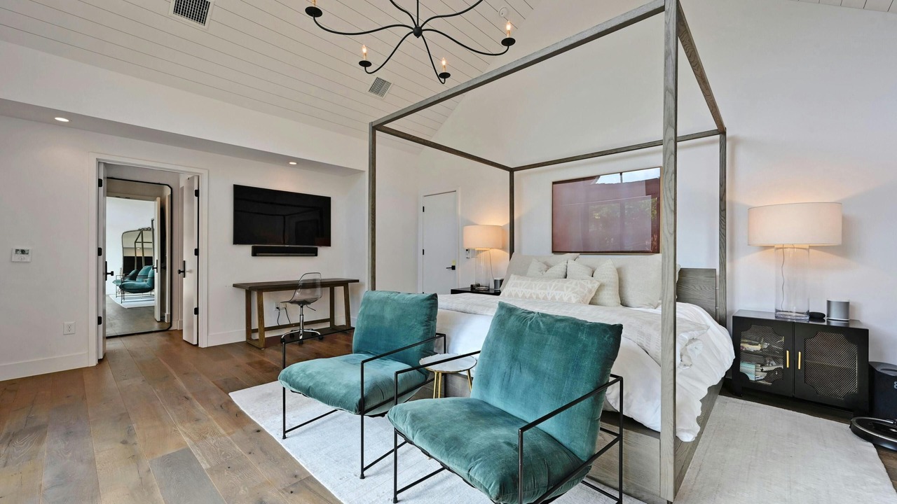 Photo of Bedroom in Zilker