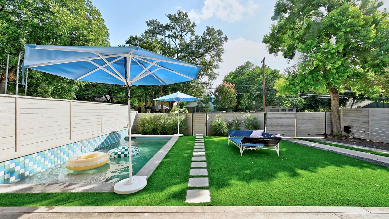 Photo of Patio Balcony in Zilker