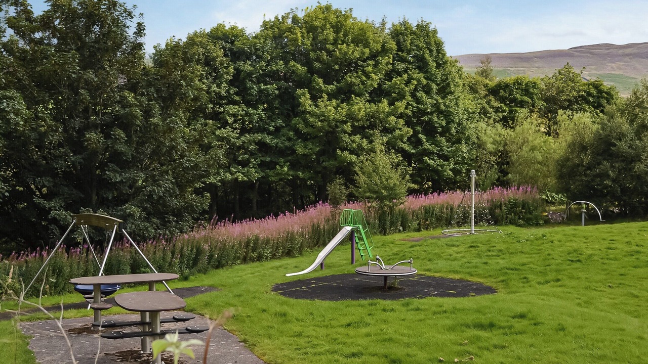 Photo of Others in South Galson