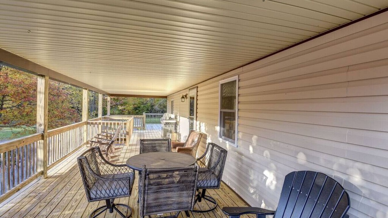 Photo of Outdoor in Salisbury Center