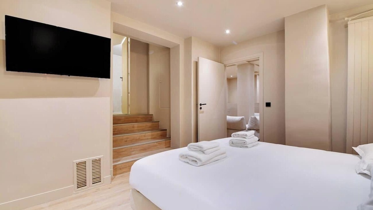 Photo of Bedroom in Saint-Merri
